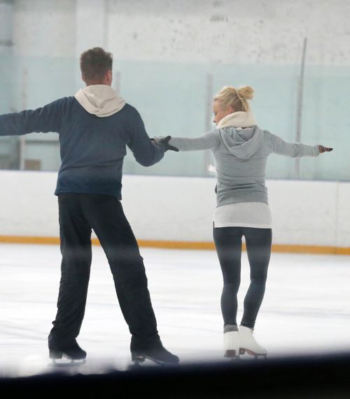 Pamela Anderson zatańczy na lodzie (FOTO)