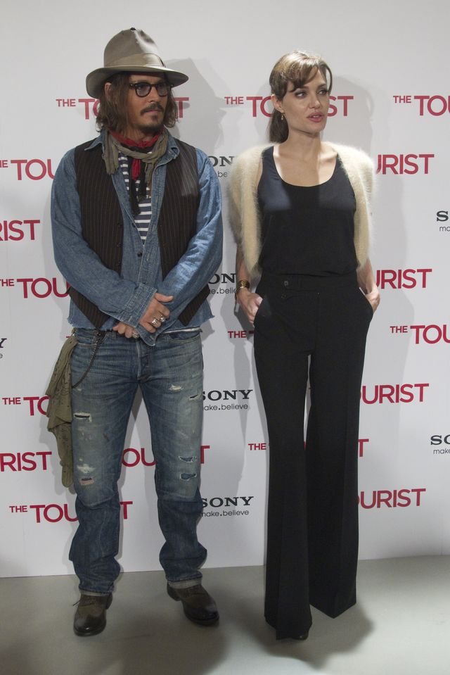 Związek Angeliny Jolie z Johnnym Deppem zaczął się od żartu! Dzisiaj są parą