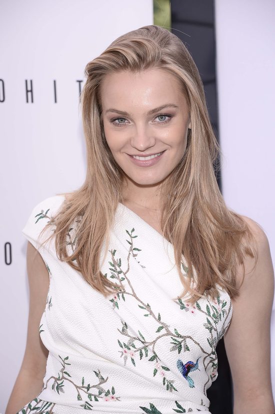 Piękna Polka, która robi karierę w USA, przyleciała do Polski (FOTO) Piękna Polka, która robi karierę w USA, przyleciała do Polski (FOTO)