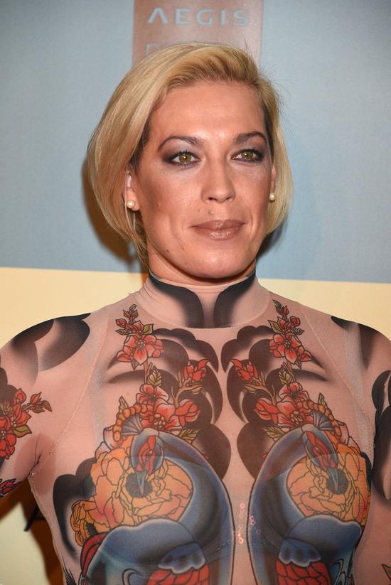 Po niej można się było spodziewać takiej bluzki (FOTO) Po niej można się było spodziewać takiej bluzki (FOTO)