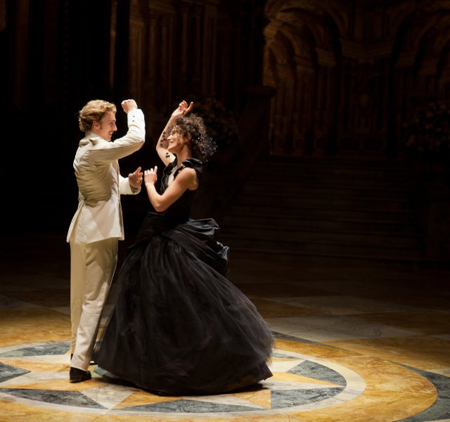 Keira Knightley jako Anna Karenina (VIDEO)