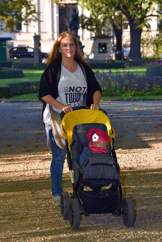 Samotna Anna Powierza chce zostać królową ustawek? (FOTO)