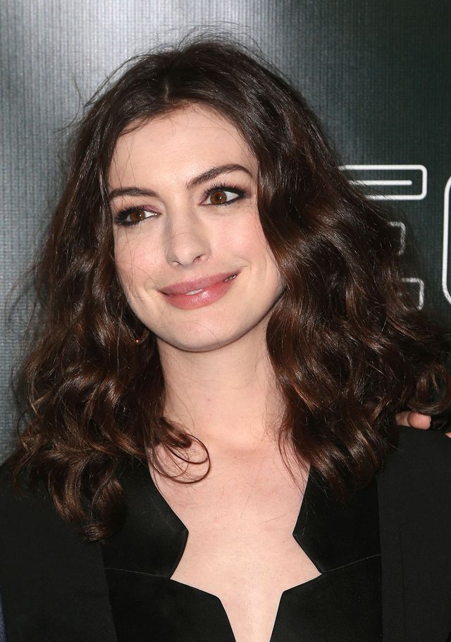  Znajomy Anne Hathaway: Powinna rozluźnić poślady...