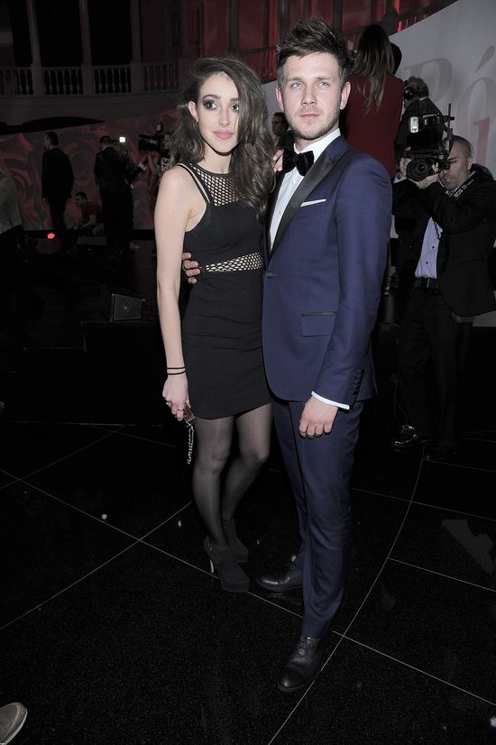 Nowa dziewczyna Antka Królikowskiego jest królową samo*ebek Nowa dziewczyna Antka Królikowskiego jest królową samo*ebek