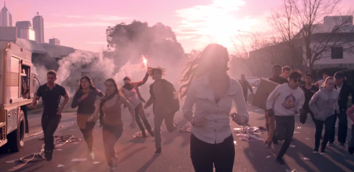 Arianie Grande zarzucono PLAGIAT! (VIDEO)