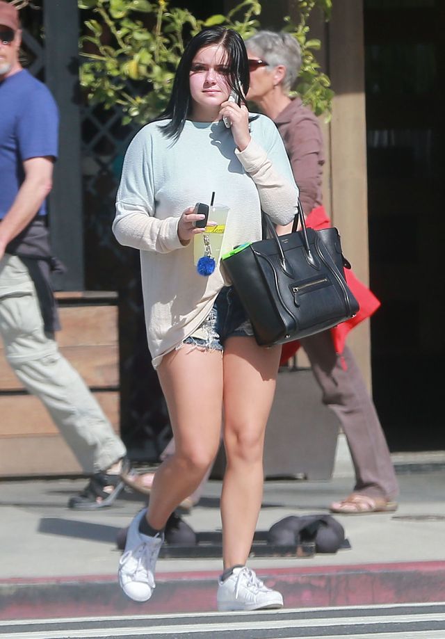 Czy Ariel Winter retuszuje swoje zdjęcia? (Instagram) Czy Ariel Winter retuszuje swoje zdjęcia? (Instagram)