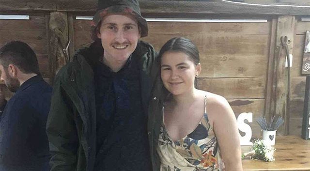 Mężczyzna uratował swojego psa przed... kangurem (VIDEO)