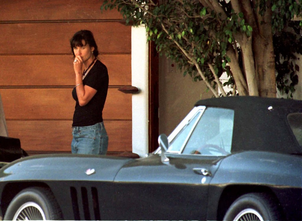 Doda z pistoletem na Instagramie (FOTO) Doda z pistoletem na Instagramie (FOTO)