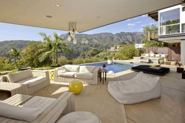 Tak mieszka Ashton Kutcher i Mila Kunis (FOTO) Tak mieszka Ashton Kutcher i Mila Kunis (FOTO)