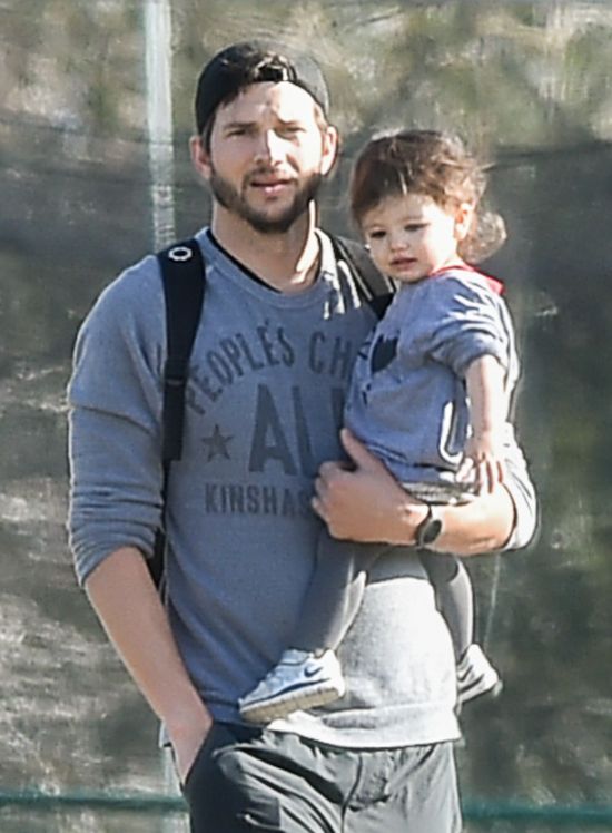 Ashton Kutcher jest najfajniejszym ojcem w Hollywood?
