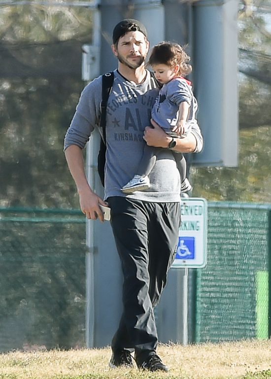 Ashton Kutcher jest najfajniejszym ojcem w Hollywood?