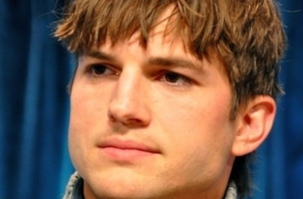 Ashton Kutcher zagra w biografii Steve’a Jobsa
