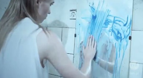  Asia Kudzbalska z Top Model w teledysku [VIDEO]
