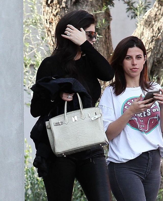 Czy Kylie Jenner powinna się jej BAĆ?