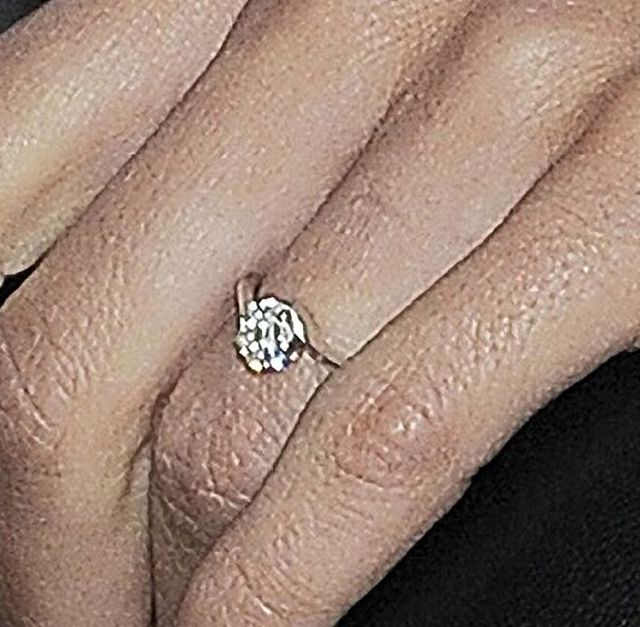 Natalia Lesz pokazała pierścionek zaręczynowy (FOTO)