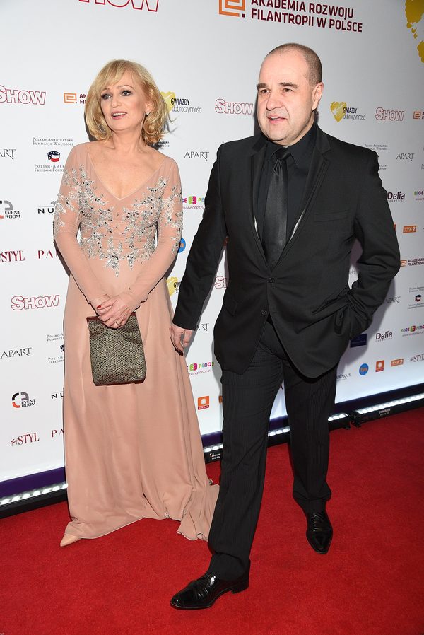 Gwiazdy w sukniach na Balu Charytatywnym (FOTO)