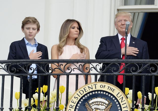 Barrn Trump zobaczył w telewizji to zdjęcie i PRZERAŹLIWIE KRZYKNĄŁ Barrn Trump zobaczył w telewizji to zdjęcie i PRZERAŹLIWIE KRZYKNĄŁ