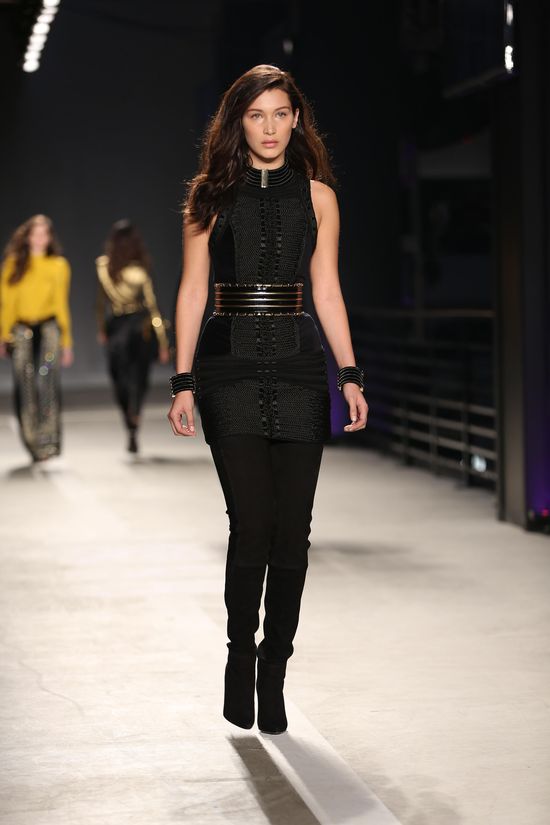 Bella Hadidi zdradza swojego chłopaka, The Weekend?