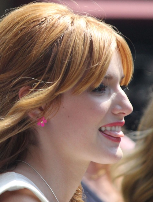 Piękna(?) Bella Thorne (FOTO)