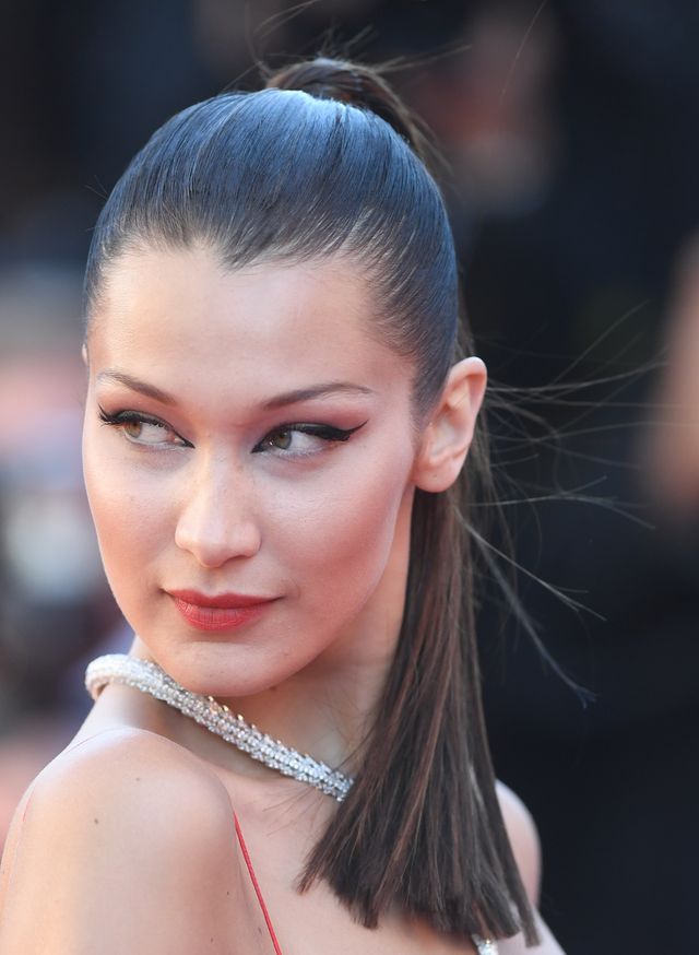 The Weeknd i Bella Hadid przyłapani na POCAŁUNKU. Są ZDJĘCIA