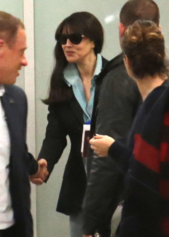 Monica Bellucci poza czerwonym dywanem - równie piękna? (FOT Monica Bellucci poza czerwonym dywanem - równie piękna? (FOT