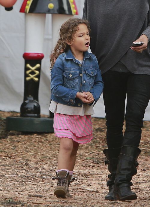 Choinka trafiła już do domu Halle Berry (FOTO)