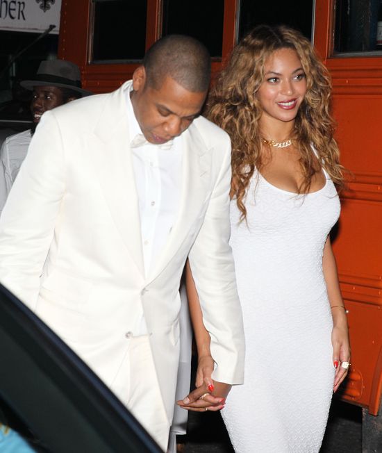 Beyonce na ślubie siostry w białej sukni? (FOTO) Beyonce na ślubie siostry w białej sukni? (FOTO)