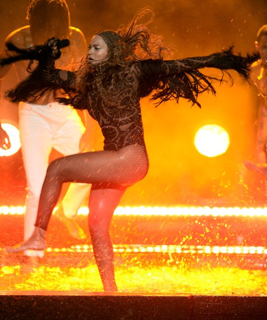 Podczas koncertu ucho Beyonce zalało się kriwą