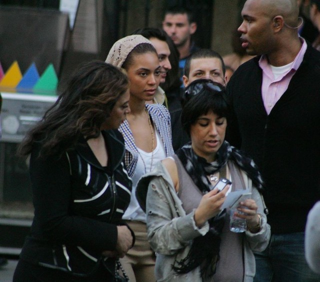 Beyonce szaleje na zakupach (FOTO) Beyonce szaleje na zakupach (FOTO)