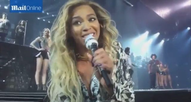 Beyonce przerwała koncert przez fankę! (VIDEO)