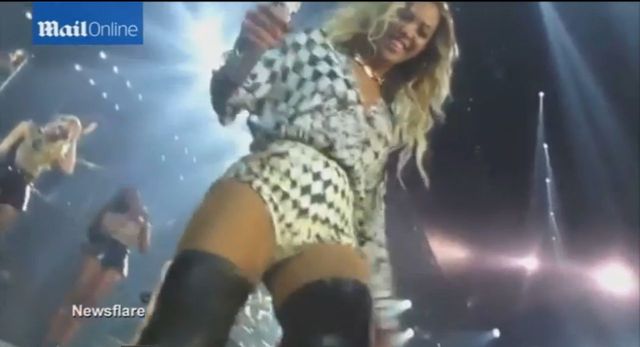 Beyonce przerwała koncert przez fankę! (VIDEO)