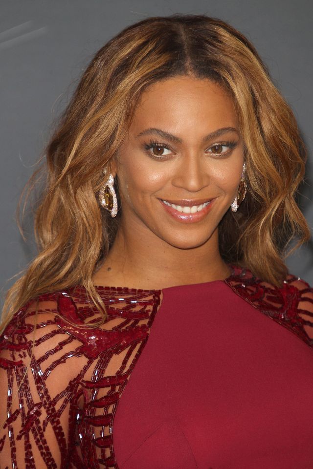 Czego Beyonce używa do stylizacji brwi? Będziecie w szoku!