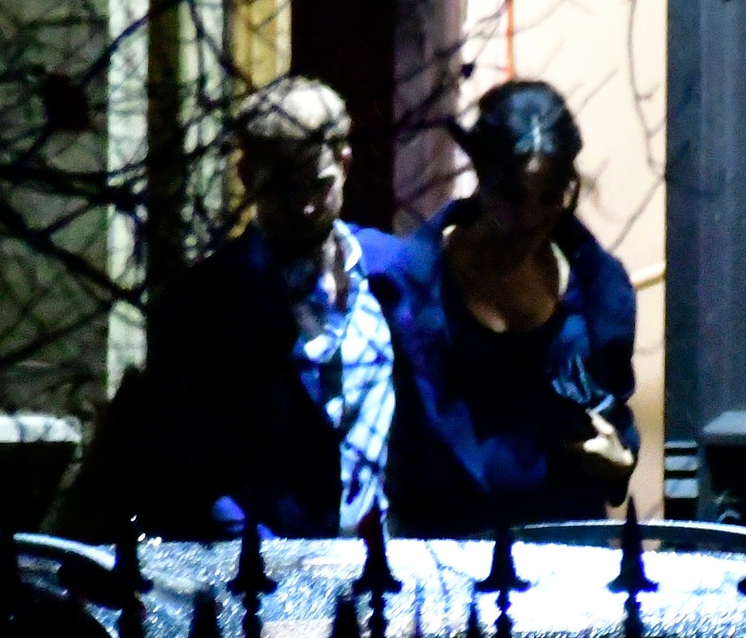 PRYWATNA fotka Meghan i Harry'ego wstrząsnęła Internetem! Ma już spory brzuszek