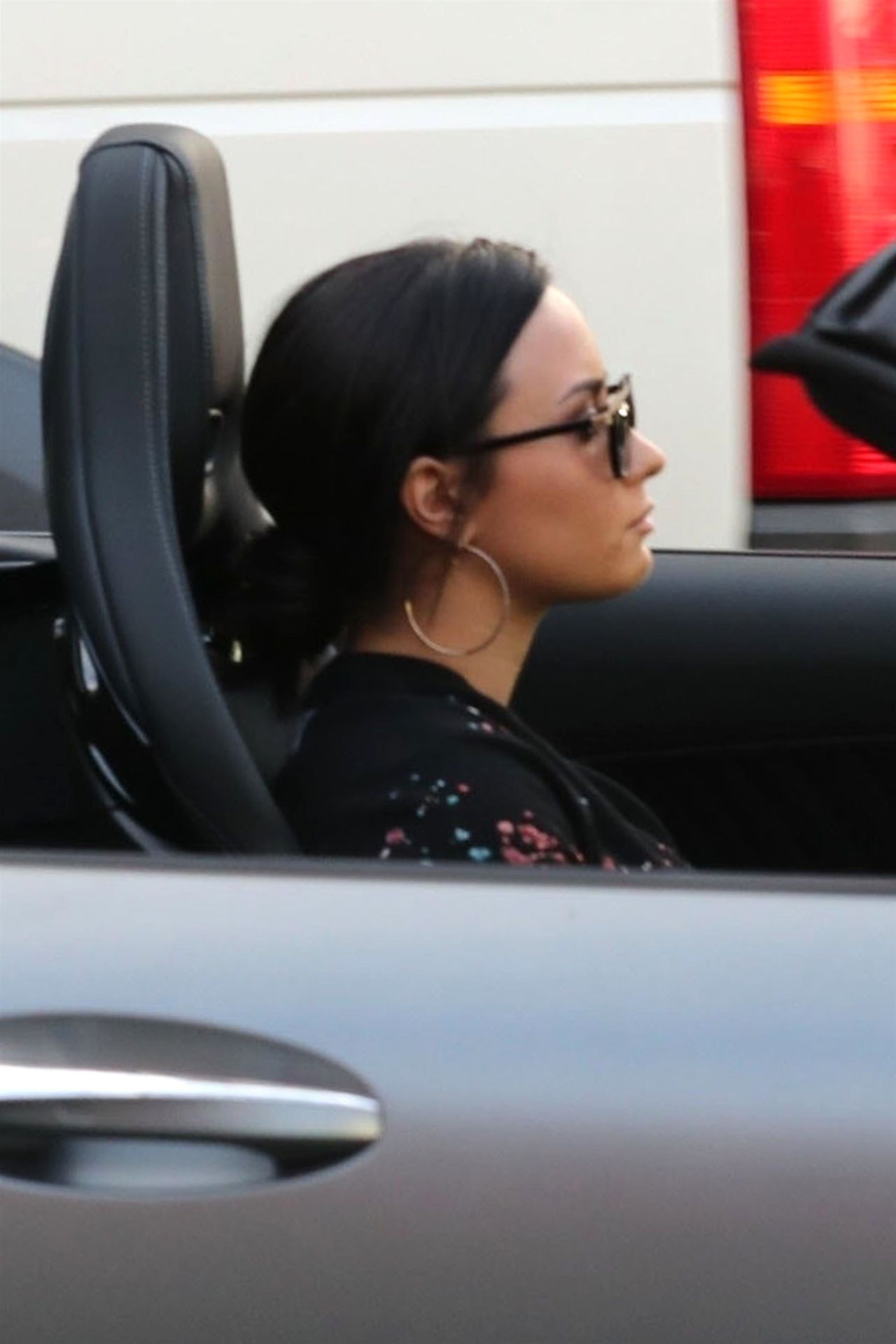 Z OSTATNIEJ CHWILI: Demi Lovato w SZPITALU, prawdopodobnie przedawkowała HEROINĘ