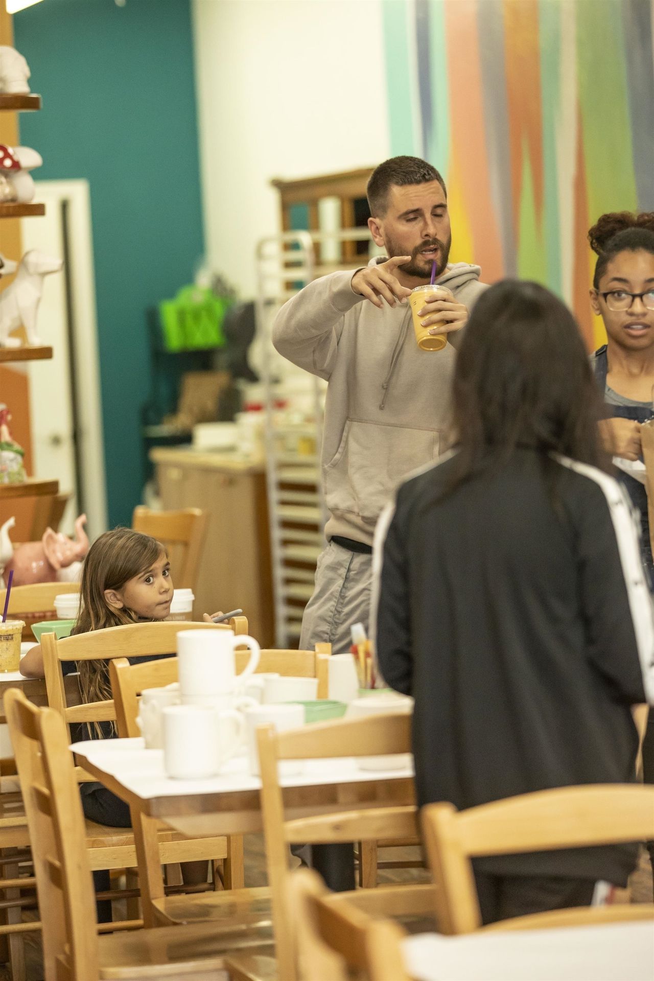 Dramat byłego chłopaka Kourtney Kardashian! Kocha JE OBIE Dramat byłego chłopaka Kourtney Kardashian! Kocha JE OBIE