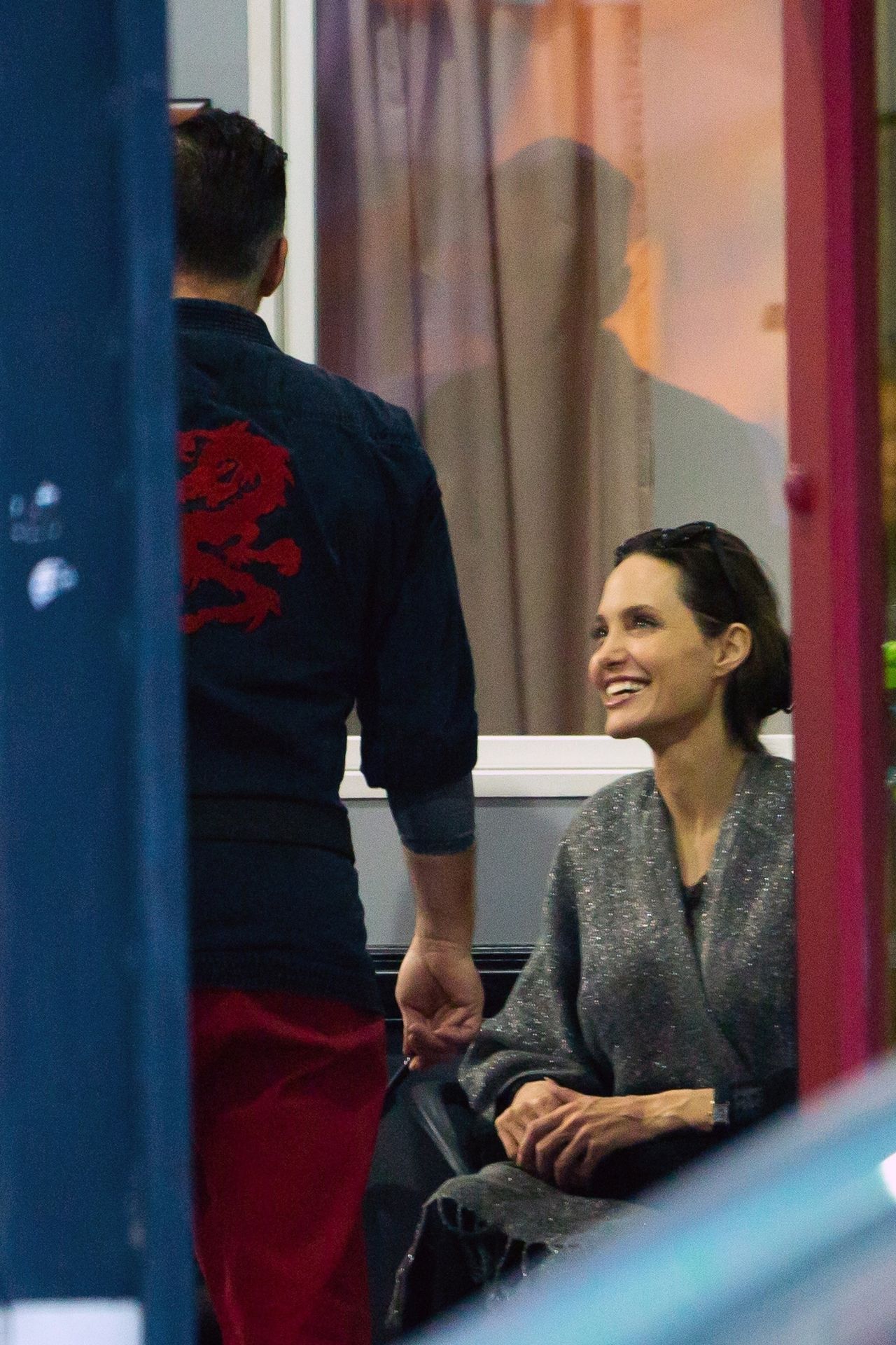 Angelina Jolie na co dzień z dziećmi - zwykła mama? (ZDJĘCIA) Angelina Jolie na co dzień z dziećmi - zwykła mama? (ZDJĘCIA)