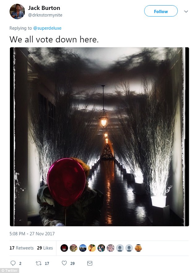 Internet zalały memy z Białym Domem jak z horroru (Twitter)