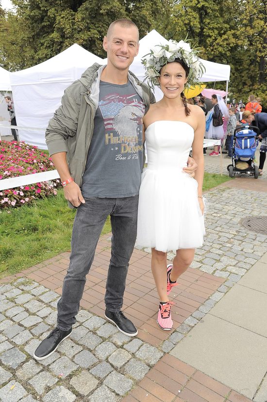 Gwiazdy w sukniach ślubnych w dorocznym biegu charytatywnym Gwiazdy w sukniach ślubnych w dorocznym biegu charytatywnym