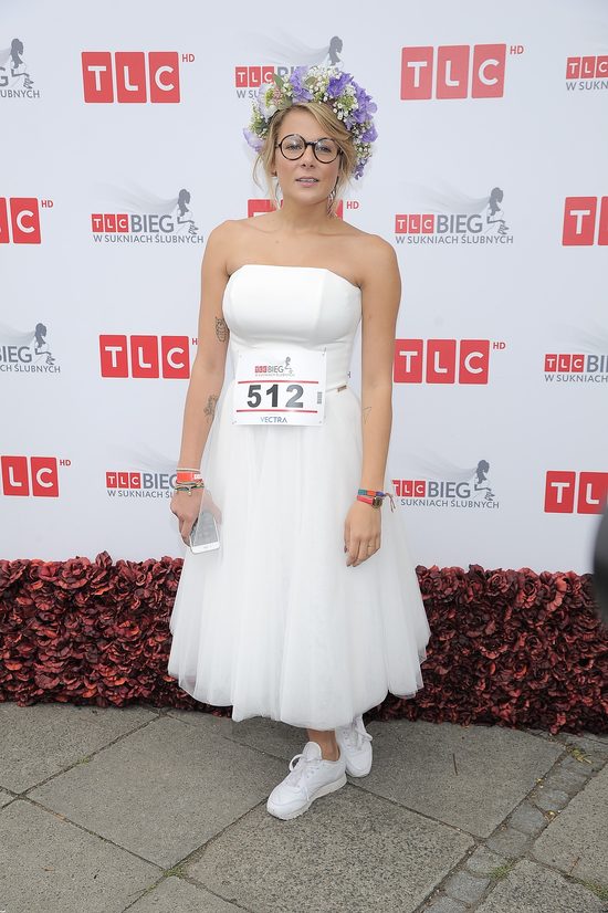  Gwiazdy w sukniach ślubnych w dorocznym biegu charytatywnym