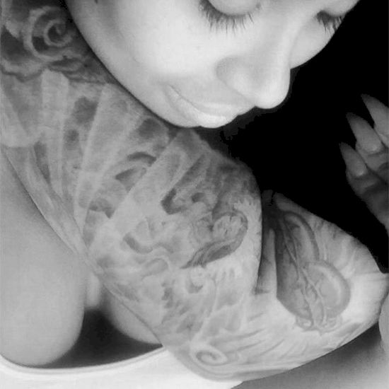 Blac Chyna pokazała nowego chłopaka i od razu wywołała SKANDAL (VIDEO) Blac Chyna pokazała nowego chłopaka i od razu wywołała SKANDAL (VIDEO)