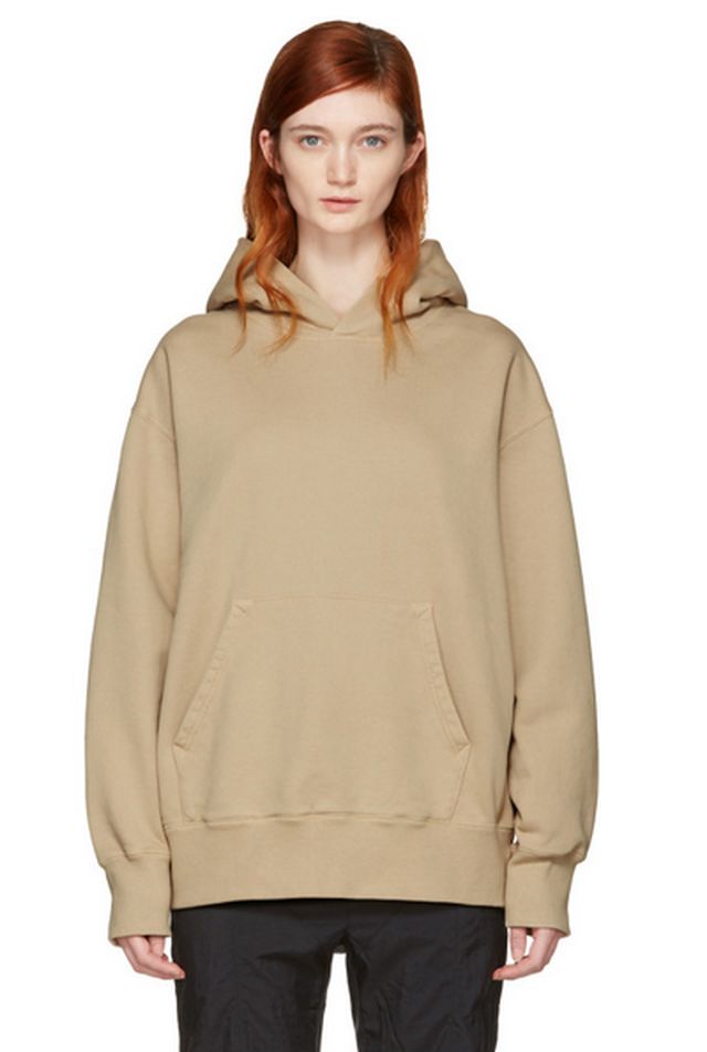 Też spodobała Ci się bluza Anny Lewandowskiej? Wiemy skąd jest!