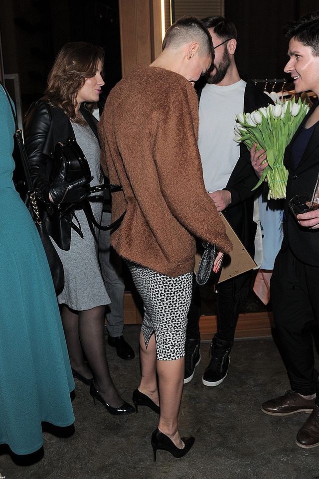 Olga Bołądź pierwszy raz w nowej fryzurze na salonach (FOTO)