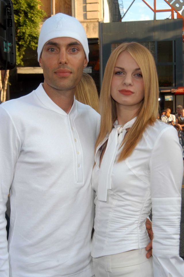 SZOK! Angelina i Brad rozstali się przez... BRATA gwiazdy?!