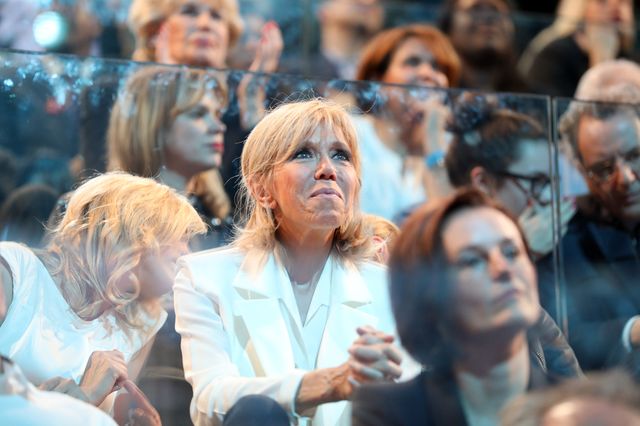 Emmanuel Macron, francuski prezydent elekt, ma na swoim koncie PORYWAJĄCY ROMANS