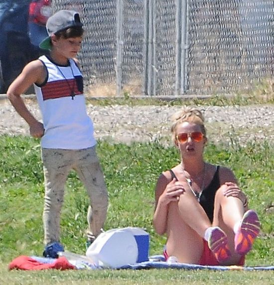 Tak Britney Spears kibicuje synom (FOTO) Tak Britney Spears kibicuje synom (FOTO)