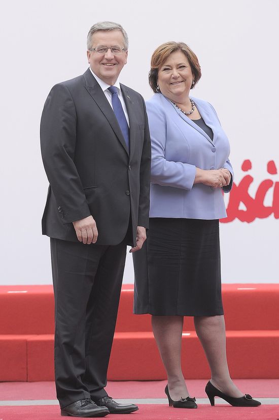 Żona Komorowskiego: Emigracja to NIE DRAMAT!