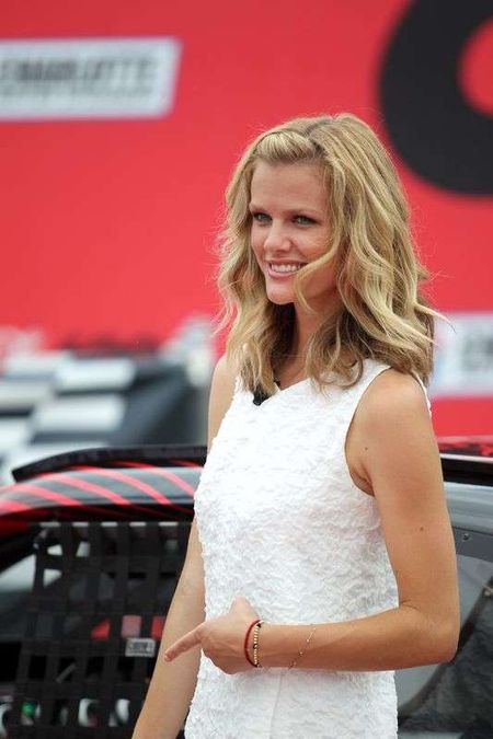 Brooklyn Decker na wyścigach samochodowych
