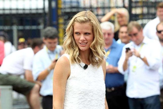 Brooklyn Decker na wyścigach samochodowych