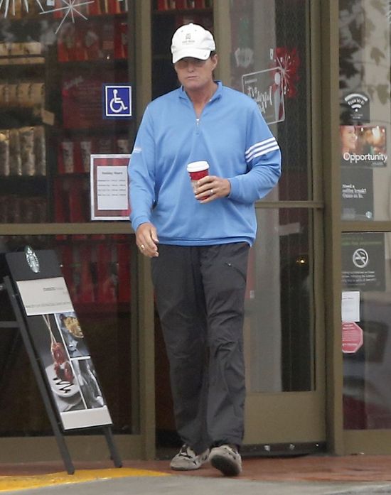 Pani Jenner w typowo rodzinnej pozie (FOTO)