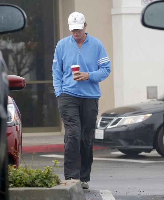 Pani Jenner w typowo rodzinnej pozie (FOTO)